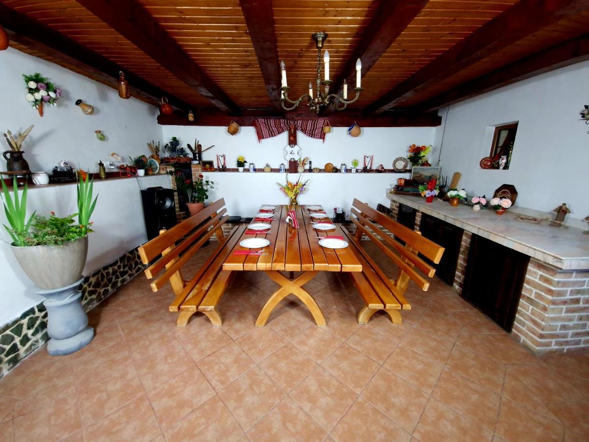 Mehadica House Villa Exterior photo